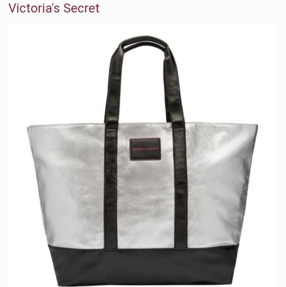 Xl Victoria secret weekender bag